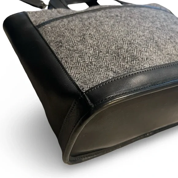 1999 COACH Bleecker Tweed Satchel Bag in Gray and Black made in USA - Picture 4 of 14